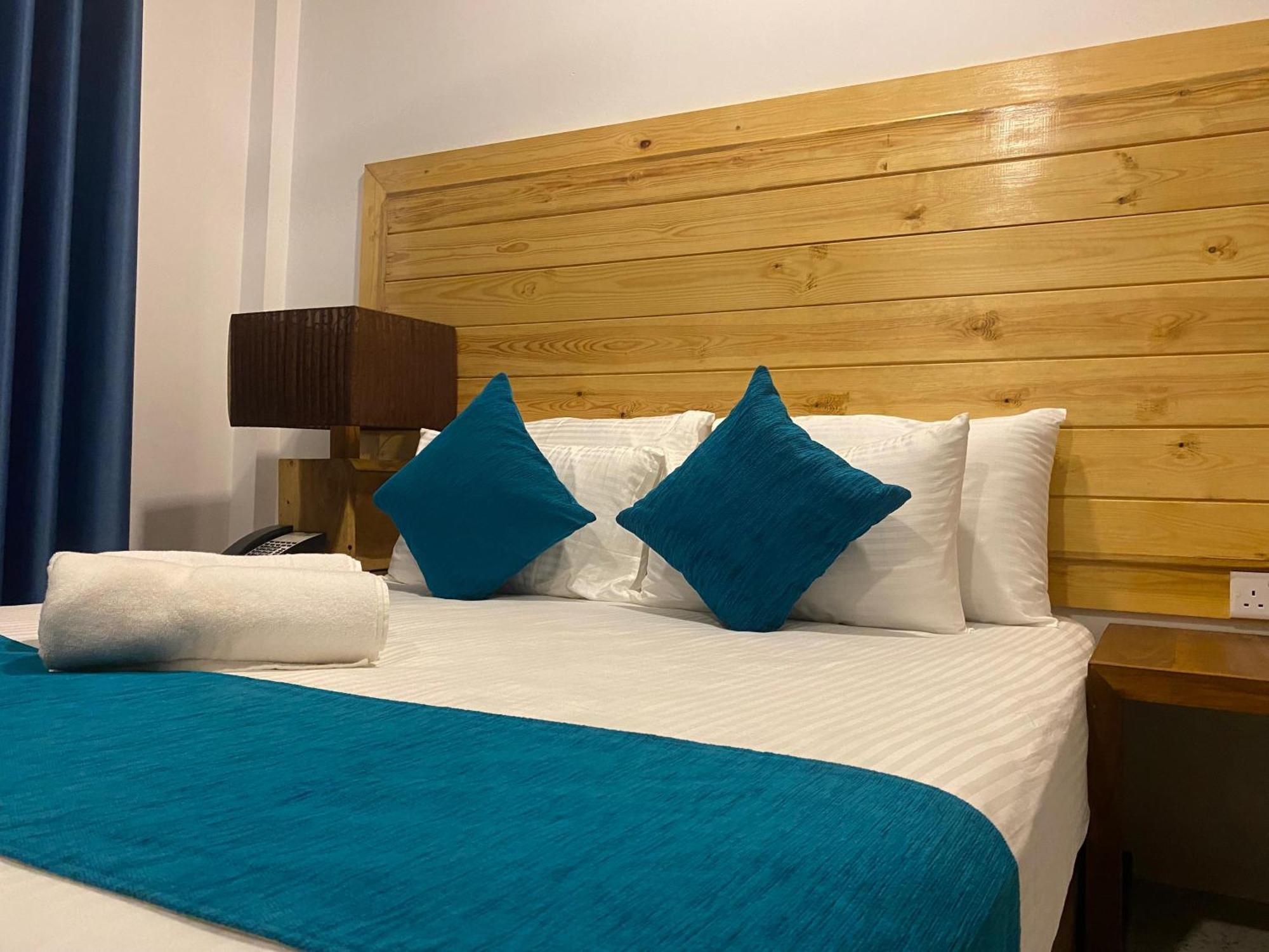 Trinco Beach Resort 트링코말리 외부 사진