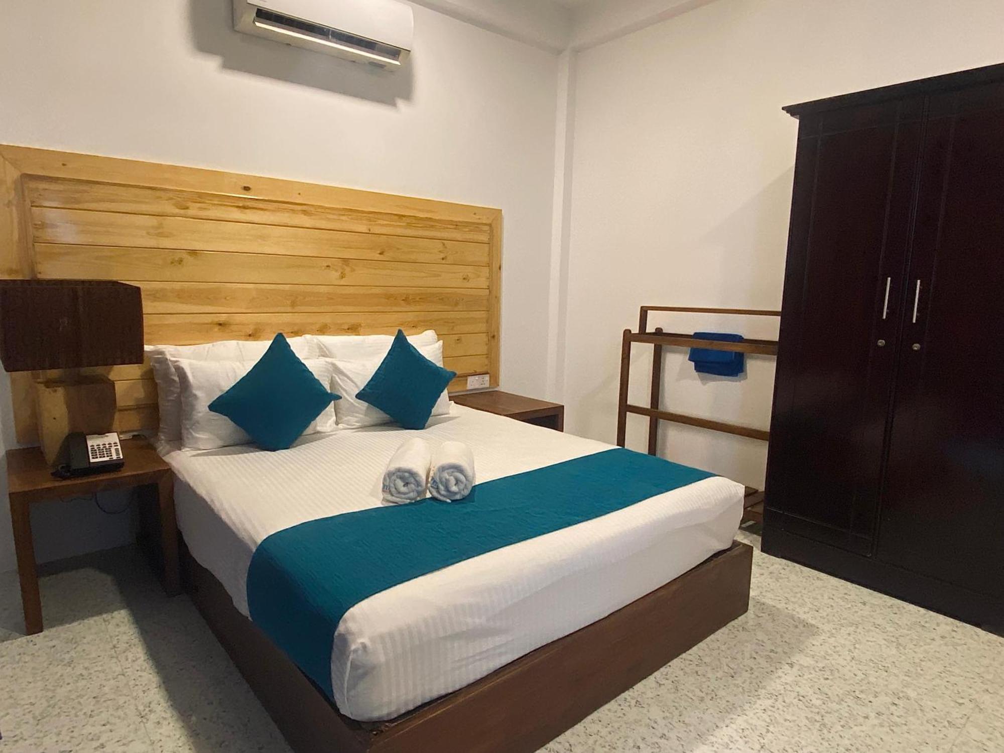 Trinco Beach Resort 트링코말리 외부 사진
